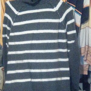 Men's Gray and White Striped Sweater